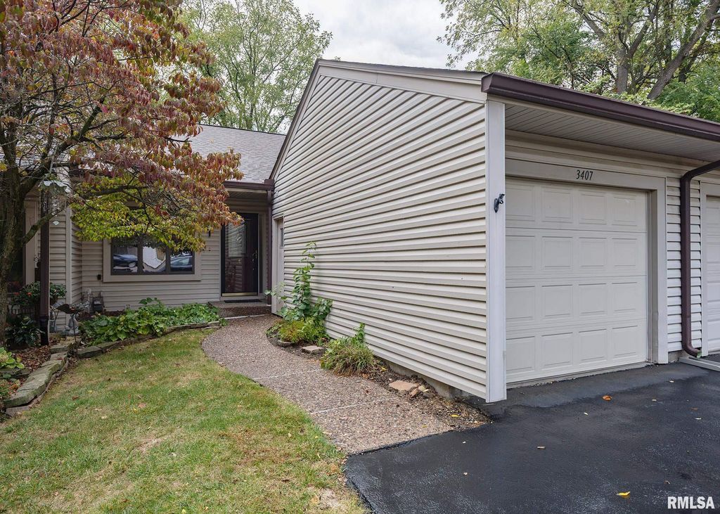 3407 41ST Street, Moline, IL 61265