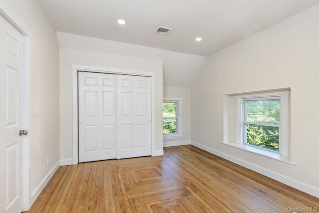 48 Senix Avenue, Center Moriches, NY 11934