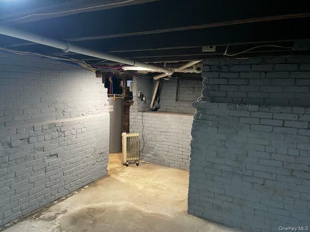 48 Senix Avenue, Center Moriches, NY 11934