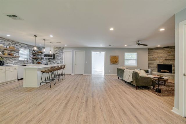2405 NW 59th Street, Oklahoma City, OK 73112