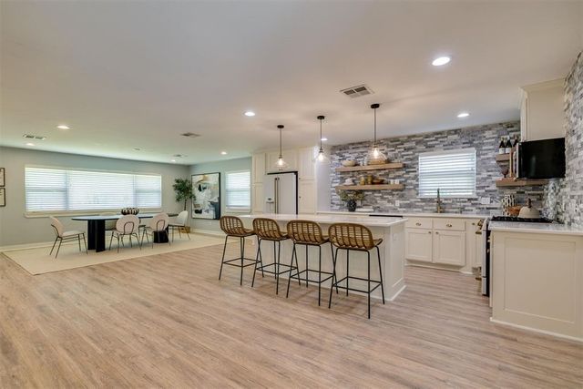 2405 NW 59th Street, Oklahoma City, OK 73112