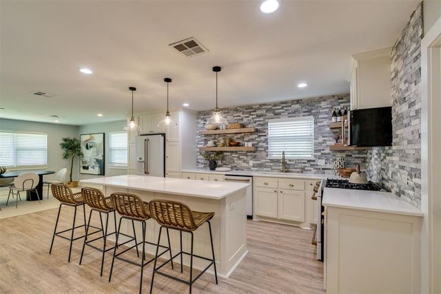 2405 NW 59th Street, Oklahoma City, OK 73112