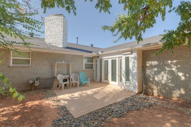 2405 NW 59th Street, Oklahoma City, OK 73112