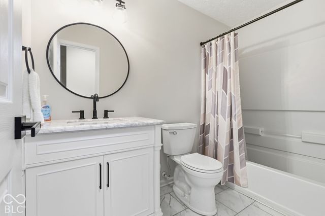 16964 Brigg Court, Westfield, IN 46074
