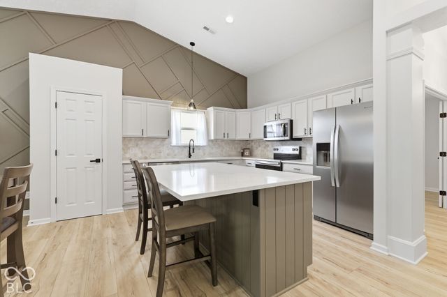 16964 Brigg Court, Westfield, IN 46074
