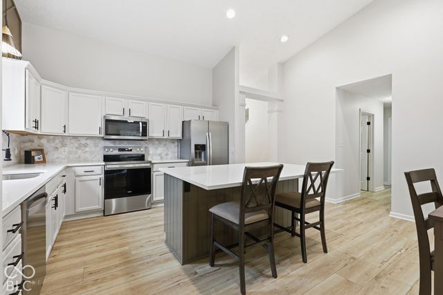 16964 Brigg Court, Westfield, IN 46074