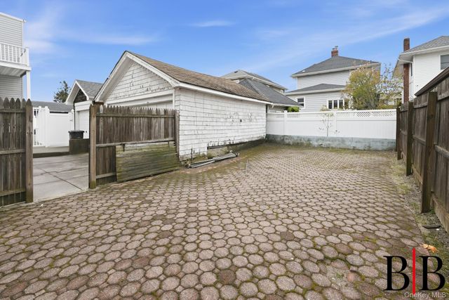 533 Beach 130th Street, Belle Harbor, NY 11694
