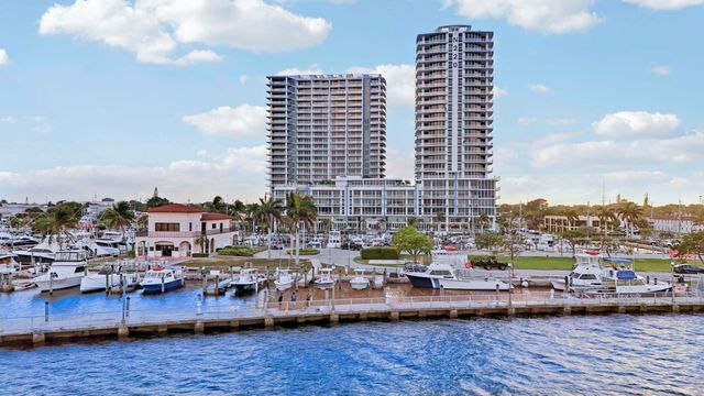 220 Lake Shore Drive 815, West Palm Beach, FL 33403