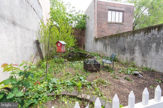 222 CHRISTIAN ST, Philadelphia, PA 19147