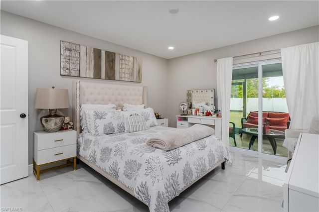 5170 19th CT SW, Naples, FL 34116