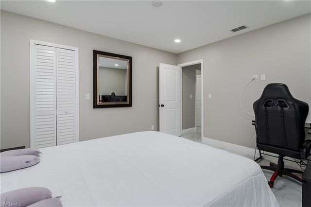 5170 19th CT SW, Naples, FL 34116