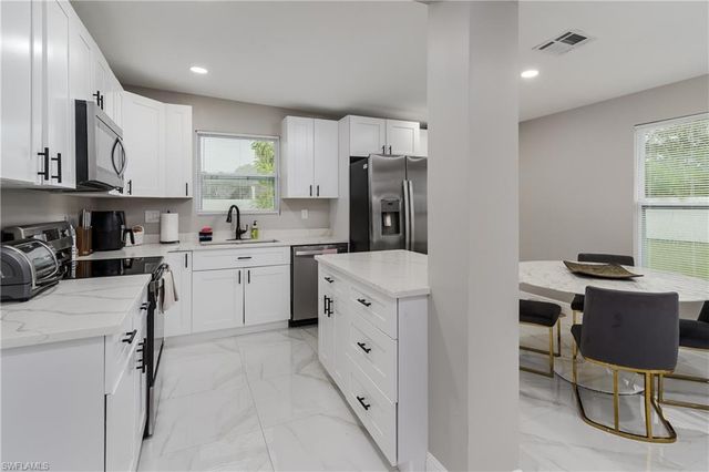 5170 19th CT SW, Naples, FL 34116