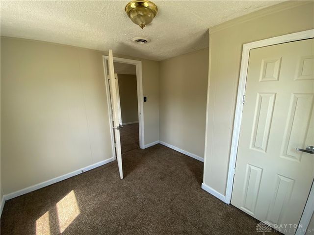 415 W Dayton Yellow Springs Road, Fairborn, OH 45324