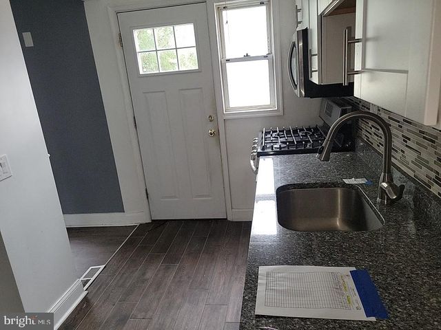 833 ARNCLIFFE RD, Baltimore, MD 21221