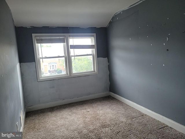 833 ARNCLIFFE RD, Baltimore, MD 21221
