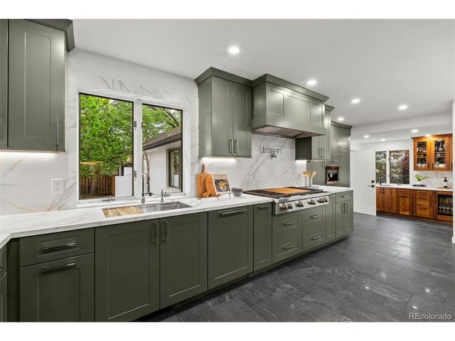 4952 W Lake Pl, Littleton, CO 80123