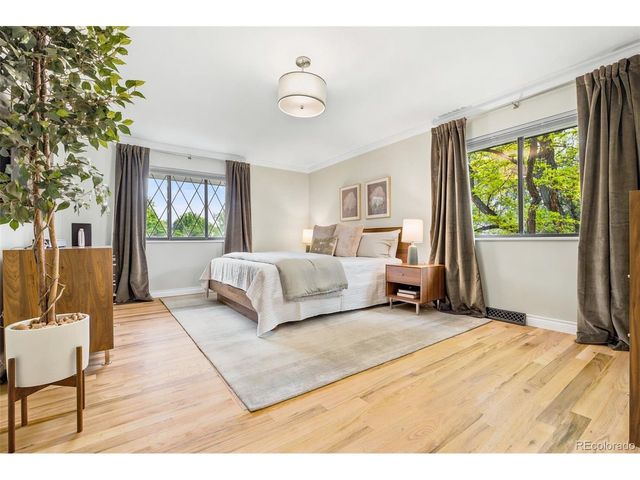 4952 W Lake Pl, Littleton, CO 80123