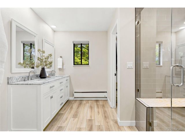 4952 W Lake Pl, Littleton, CO 80123