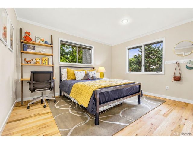 4952 W Lake Pl, Littleton, CO 80123