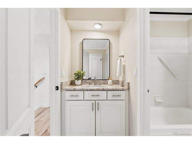 4952 W Lake Pl, Littleton, CO 80123