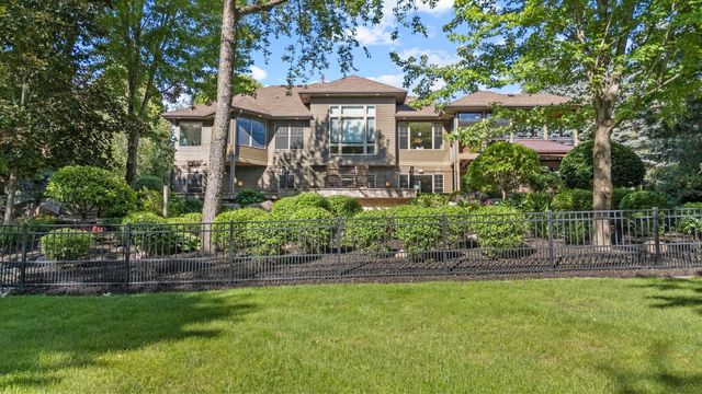 727 Fahlstrom Place, Afton, MN 55001