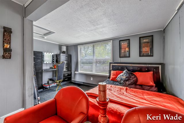 1099 Aurora Avenue, Muskegon, MI 49442