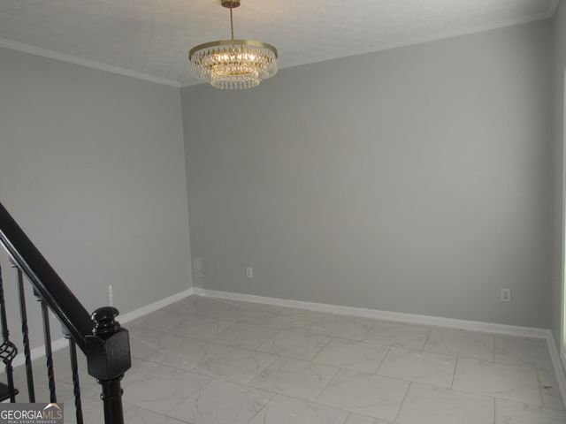 305 Sunderland Circle, Fayetteville, GA 30215