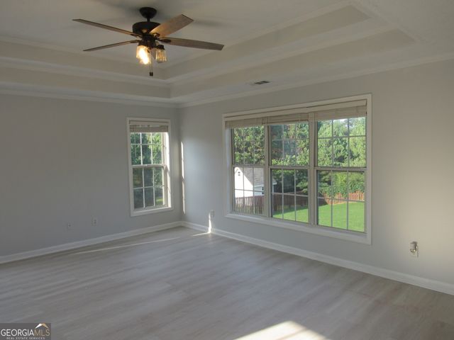 305 Sunderland Circle, Fayetteville, GA 30215