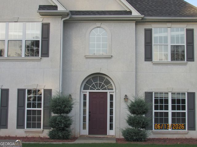 305 Sunderland Circle, Fayetteville, GA 30215