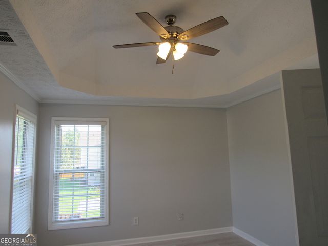 305 Sunderland Circle, Fayetteville, GA 30215