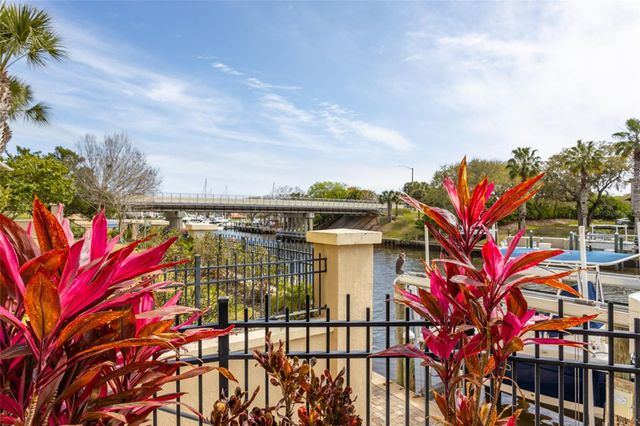 300 BELLA HARBOR COURT 101, Palm Coast, FL 32137