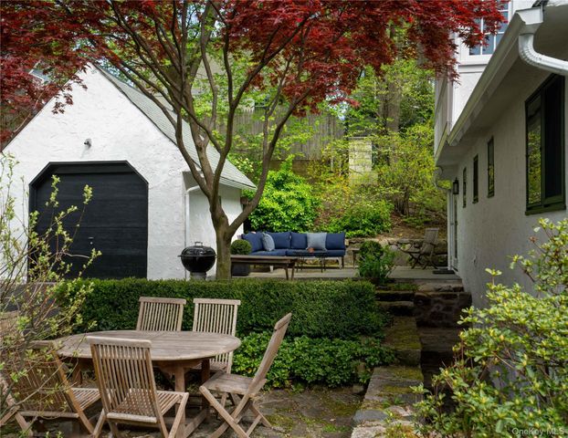 291 Rye Beach Avenue, Rye, NY 10580
