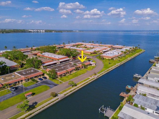 19029 US HIGHWAY 19 N 21E, Clearwater, FL 33764