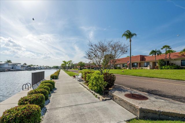 19029 US HIGHWAY 19 N 21E, Clearwater, FL 33764