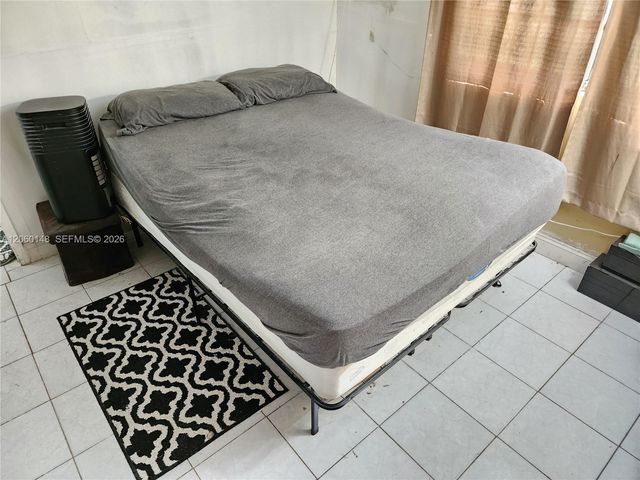 19700 NW 3rd Ct, Miami Gardens, FL 33169