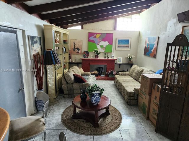 19700 NW 3rd Ct, Miami Gardens, FL 33169