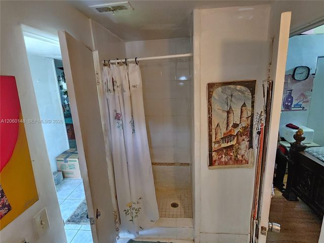 19700 NW 3rd Ct, Miami Gardens, FL 33169