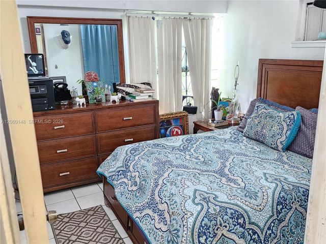 19700 NW 3rd Ct, Miami Gardens, FL 33169