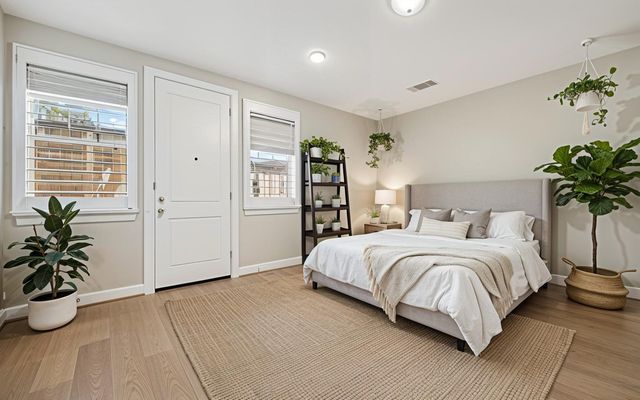 11924 Stirling Row Lane, Houston, TX 77082