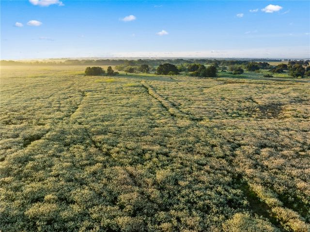 10570 State Highway 6, Calvert, TX 77837