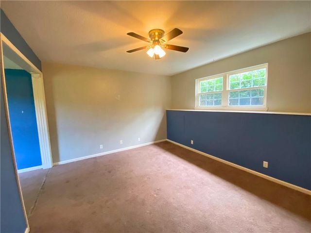 7104 E 163rd Terrace, Belton, MO 64012