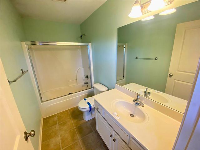 7104 E 163rd Terrace, Belton, MO 64012