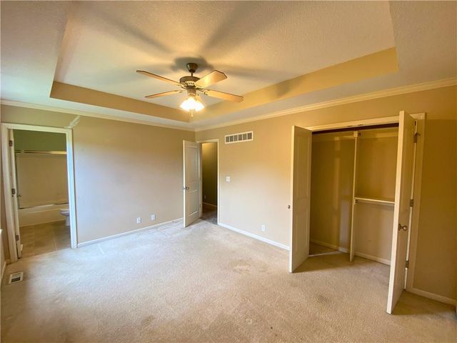 7104 E 163rd Terrace, Belton, MO 64012