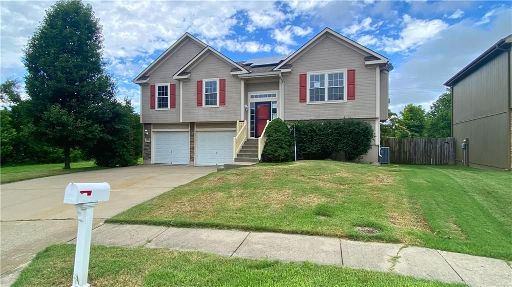 7104 E 163rd Terrace, Belton, MO 64012
