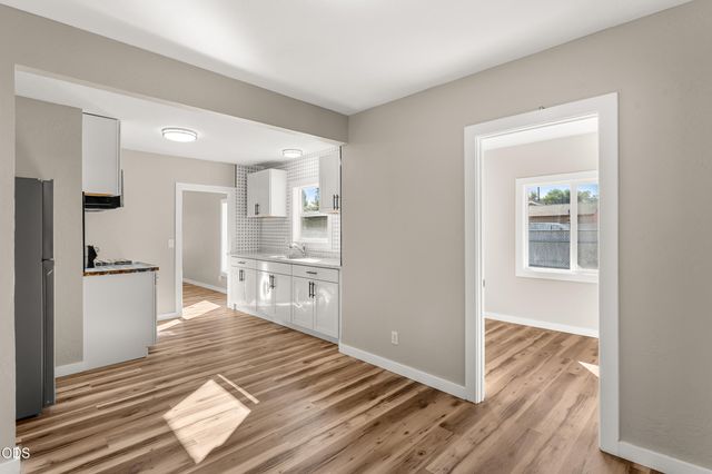 13 Kenwood Avenue, Medford, OR 97501
