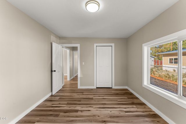 13 Kenwood Avenue, Medford, OR 97501