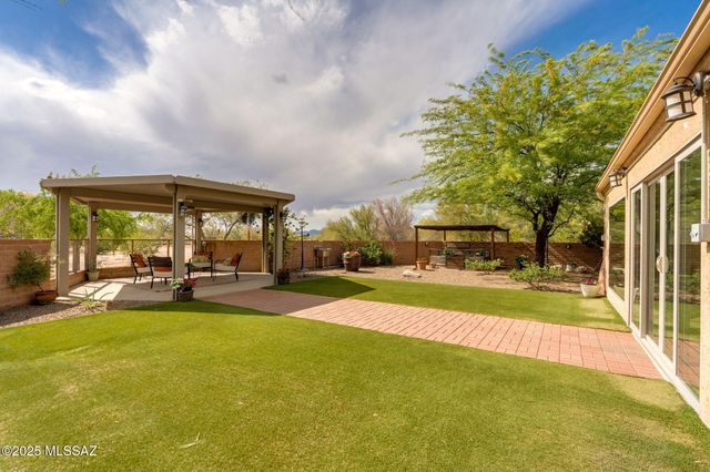 9777 N Korte Lane, Tucson, AZ 85704