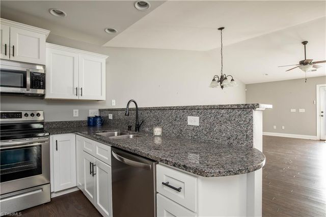 113 Oak Way, Archdale, NC 27263