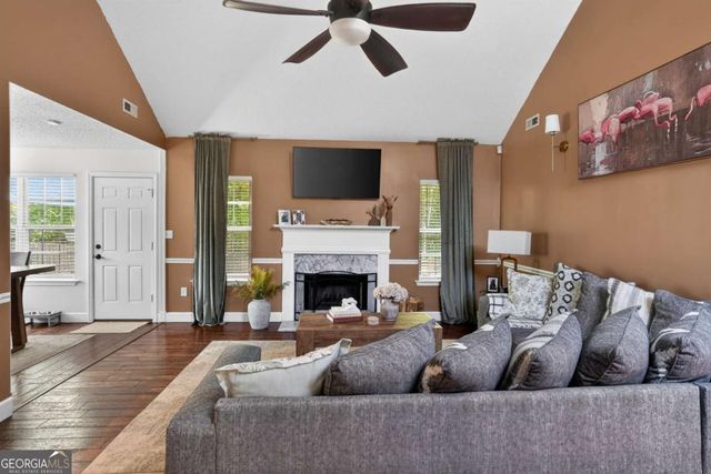80 Cherub Lane, Sharpsburg, GA 30277