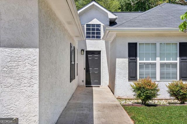 80 Cherub Lane, Sharpsburg, GA 30277
